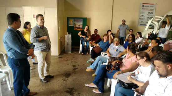 Em reunião com o SEECETHAR, empregados do Instituto de Apoio Social rejeitam proposta de pagamento de verbas rescisórias